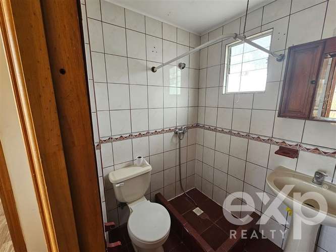 Casa en venta de 6 dormitorios. Residencial y comercial - Imagen 16