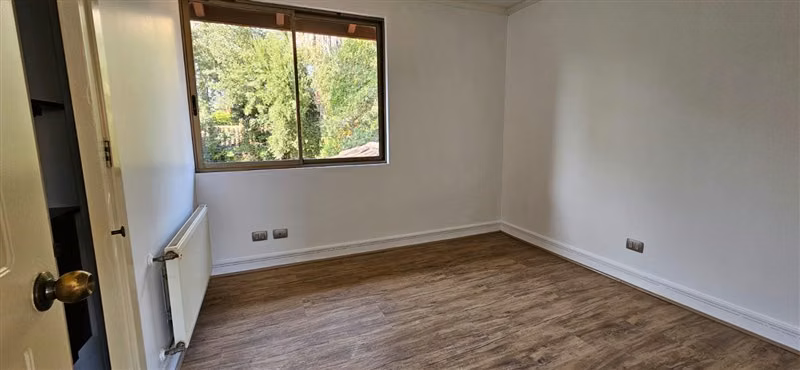 Casa en arriendo de 4 dorm. en Colina