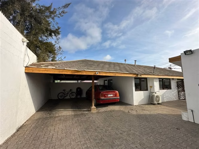 Exclusiva Casa en Venta San Joaquín.Lujo, Espacios,Calidad - Imagen 39