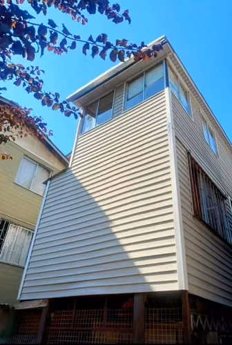 SE VENDE HERMOSO DEPARTAMENTO EN 3 PISO, COMUNA CERRILLOS