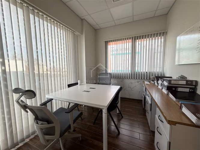Oficina en arriendo en Talca, Edificio España