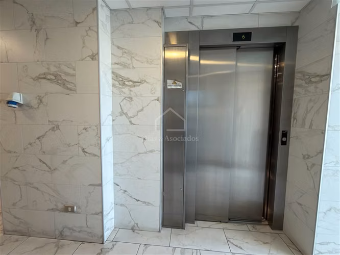 Oficina en arriendo en Talca, Edificio España