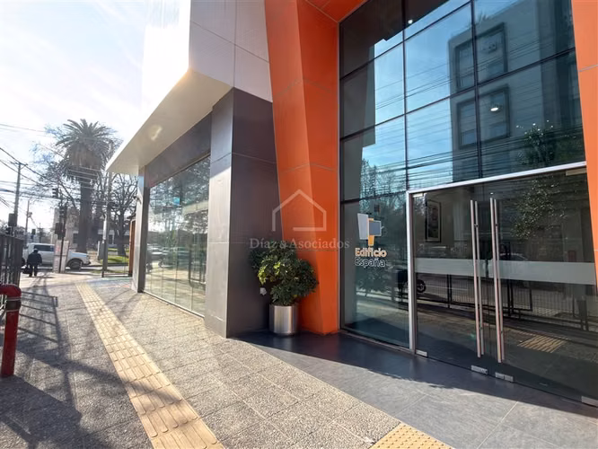 Oficina en arriendo en Talca, Edificio España