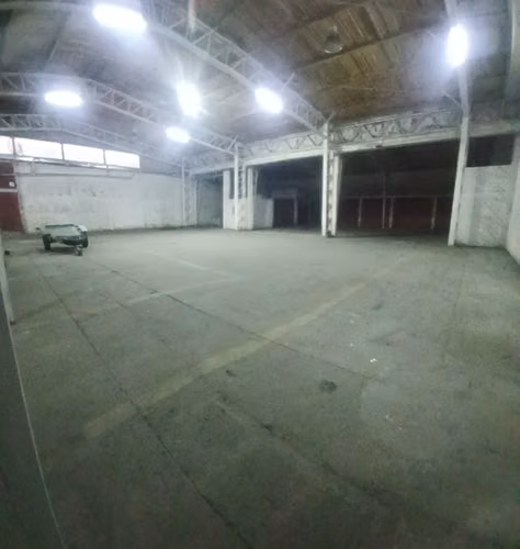 Bodega de 680 mt2