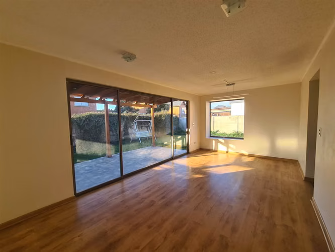 CASA Casa en ARRIENDO Valle Lo Castillo, Machalí, Rancagua - Imagen 2