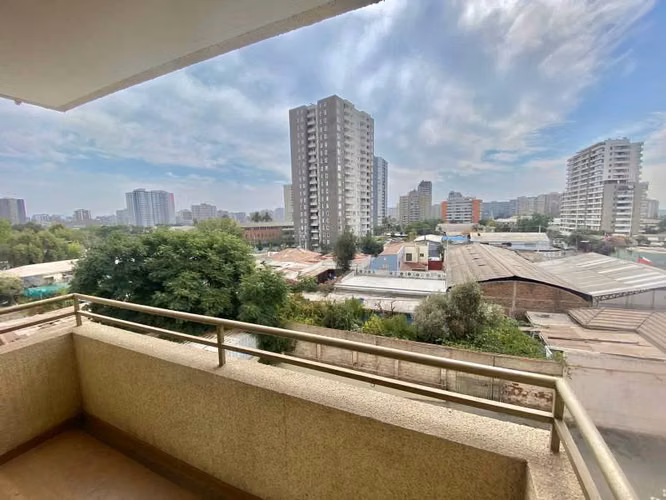 Departamento GRAN AVENIDA MIGUEL CARRERA / METRO SAN MIGUEL