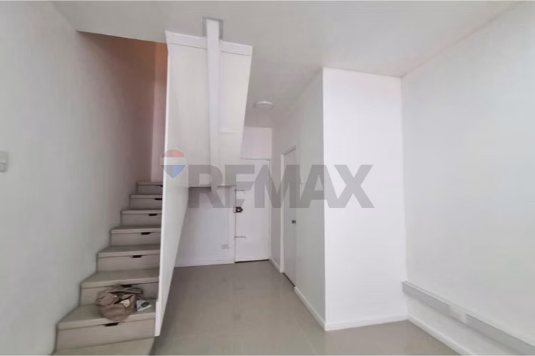 Local comercial frente a alto las condes arriendo