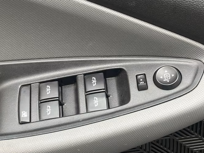 Chevrolet Montana Lt 1.2 Mt 2024 - Imagen 12
