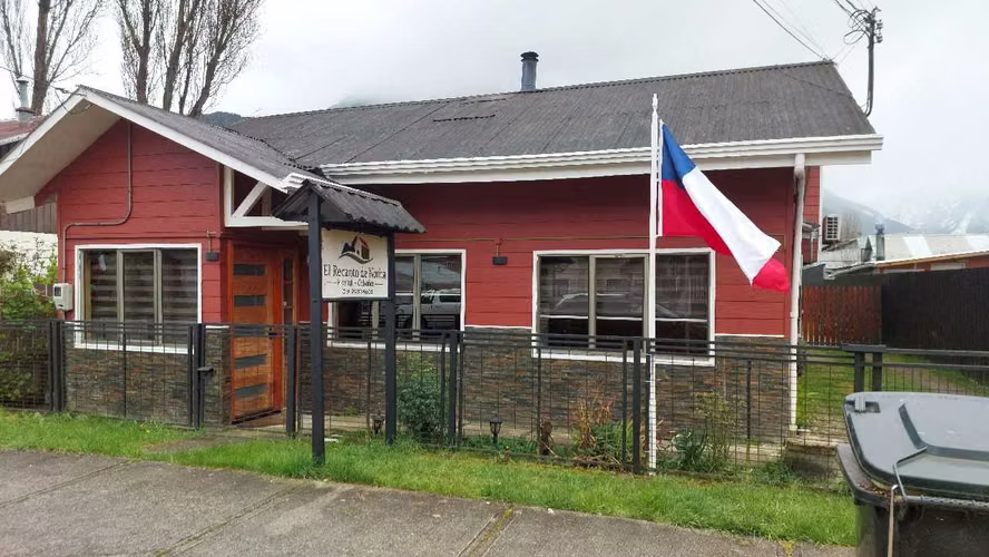 Casa grande para Oficina, Centro Puerto Aysen (82371)