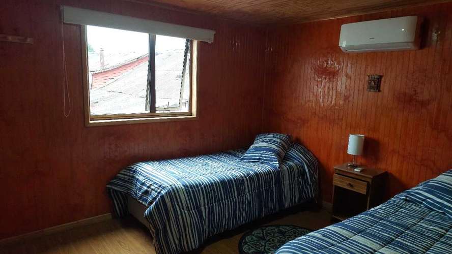 Casa grande para Oficina, Centro Puerto Aysen (82371)