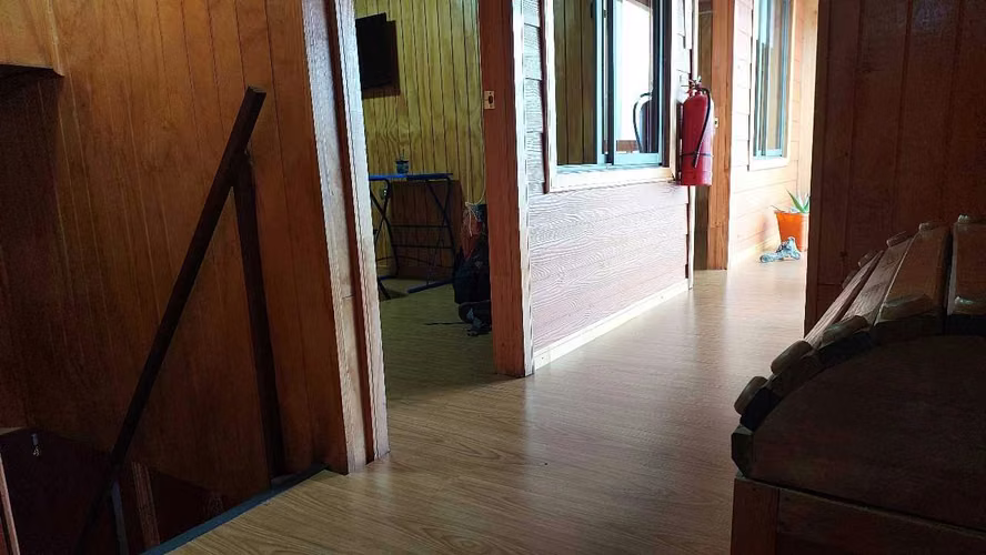 Casa grande para Oficina, Centro Puerto Aysen (82371)