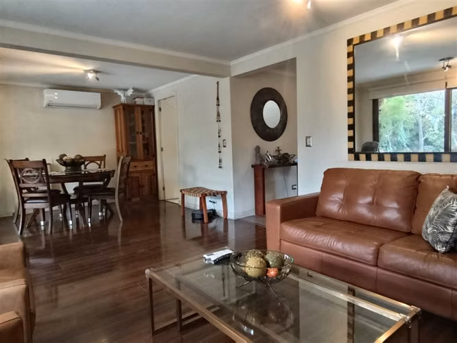 Casa 3D mas oficina 3B Piscina y Quincho acceso Laguna Ayres