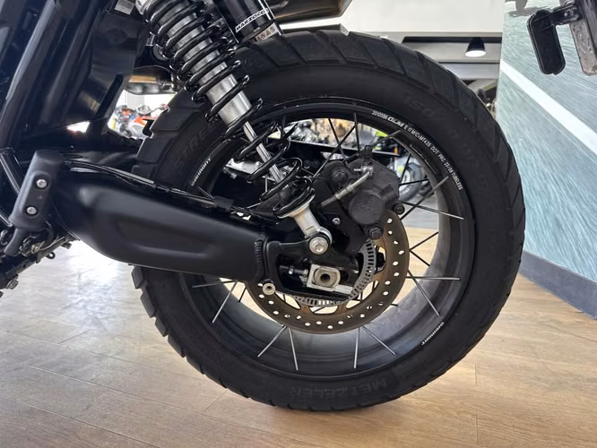 TRIUMPH SCRAMBLER 1200 X - AÑO 2025
