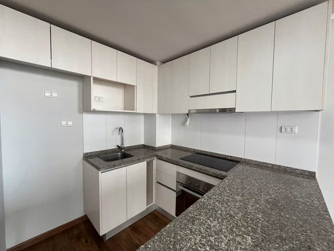 EN ARRIENDO: FUNCIONAL DEPARTAMENTO 1D 1B EN EXCELENTE SECTOR DE MACULDescripción de la Propiedad