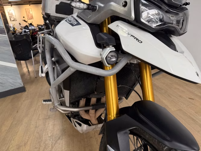 TRIUMPH TIGER 900 RALLY PRO - AÑO 2022