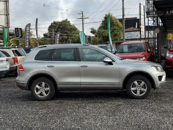 VOLKSWAGEN TOUAREG 3.0 V6 TDI DIESEL 4X4 NAV AT 5P 2016