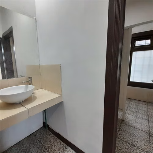 Local Comercial en arriendo en Santiago - Imagen 21