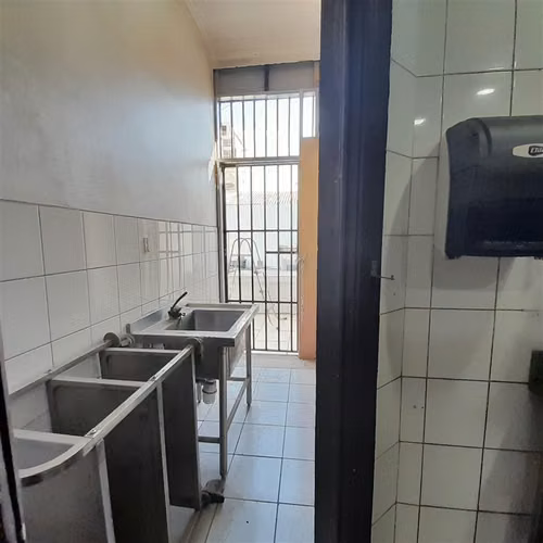 Local Comercial en arriendo en Santiago - Imagen 17