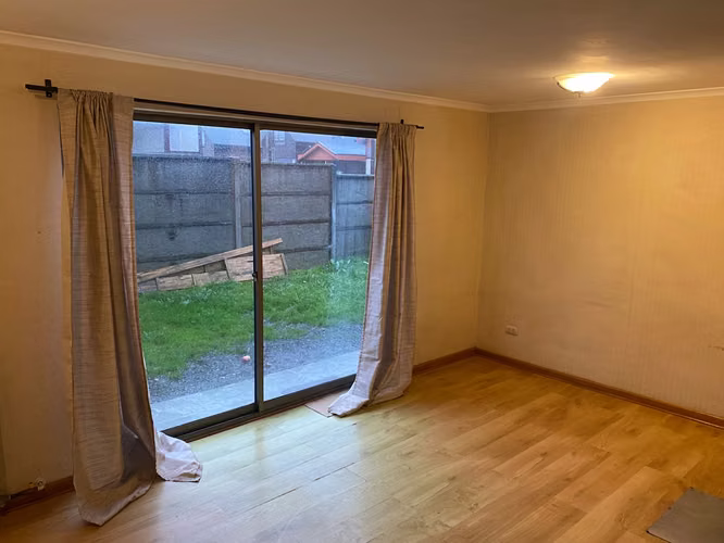 Casa 3 dormitorios, 2 baños, patio amplio. Lomas San Andres, Concepción - Imagen 3