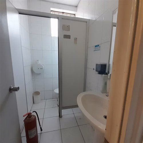 Local Comercial en arriendo en Santiago - Imagen 12