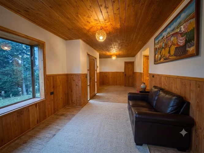 CASA CON TERRENO DE 7900 M2 - CERCANO AL CENTRO DE PUCÓN