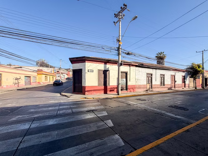 LOCAL COMERCIAL EN VENTA EN EL CENTRO DE LA SERENA.