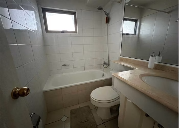 Departamento en arriendo de 3 dorm. en edificio Versalles