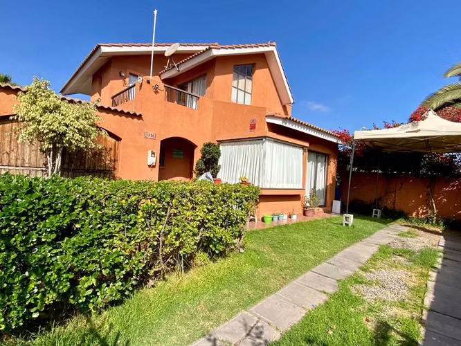 Excelente Conectividad, Casa en venta La Sere (172105)