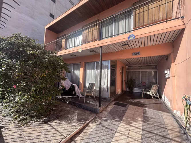 Casa grande 4D3B a pasos Parque Brasil