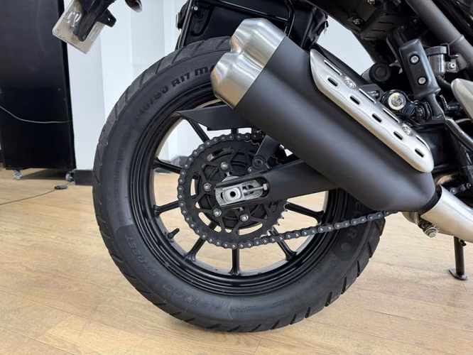 TRIUMPH SCRAMBLER 400 X - AÑO 2026