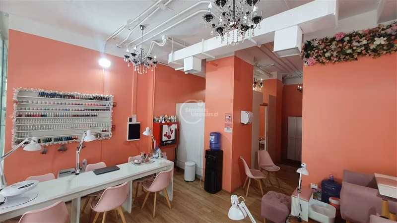 Local Comercial en venta en Lo Barnechea