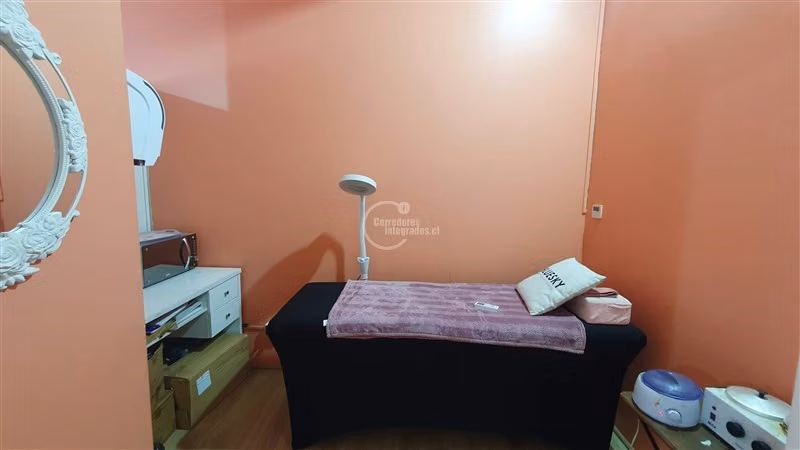 Local Comercial en venta en Lo Barnechea