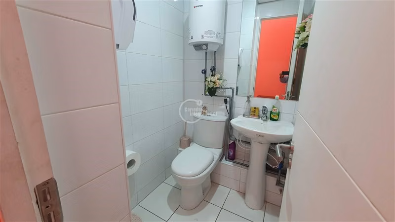Local Comercial en venta en Lo Barnechea