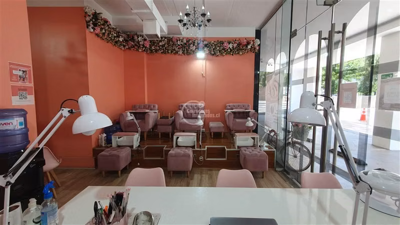 Local Comercial en venta en Lo Barnechea