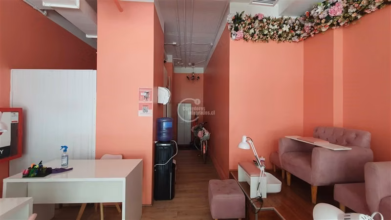Local Comercial en venta en Lo Barnechea