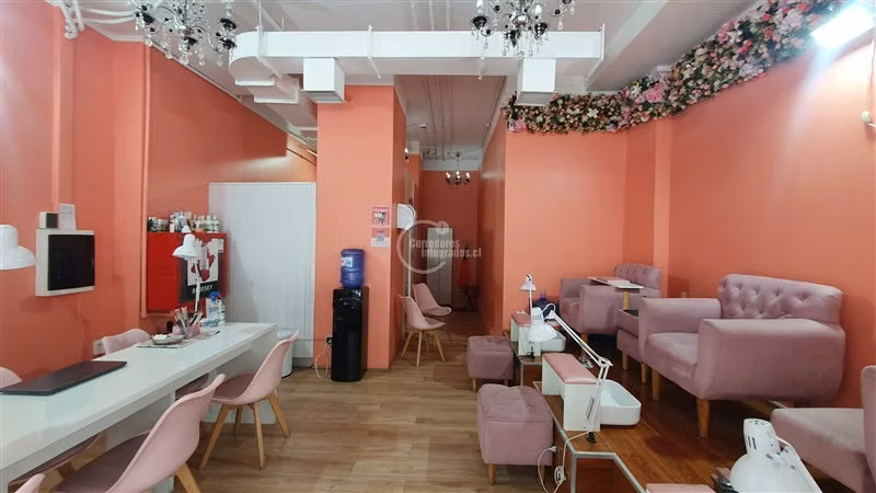 Local Comercial en venta en Lo Barnechea