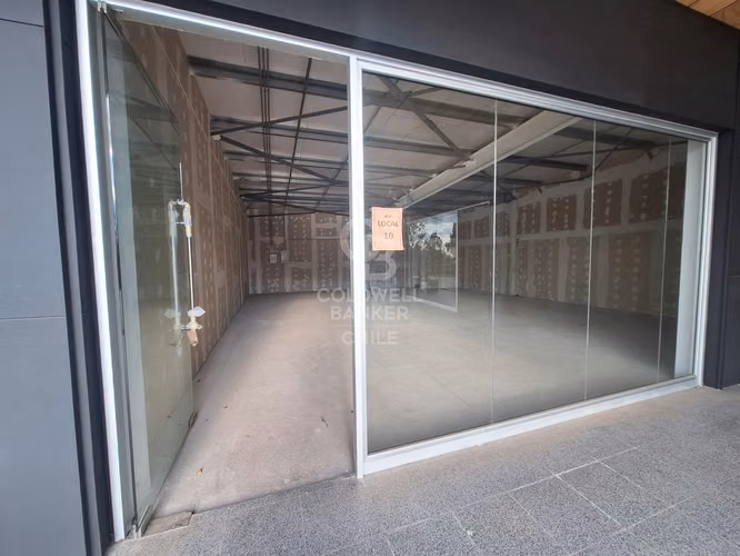 Local 116 m2  + Terraza - Strip Center Las Perdices