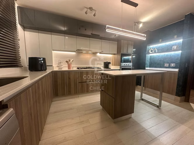 Dúplex con Terraza Panorámica - Piscina privada