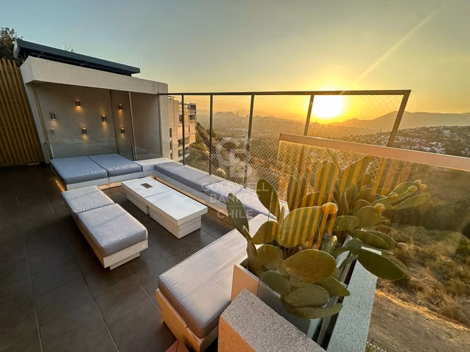 Dúplex con Terraza Panorámica - Piscina privada