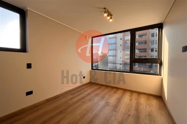 Departamento en Arriendo en Av. Alemania 2D