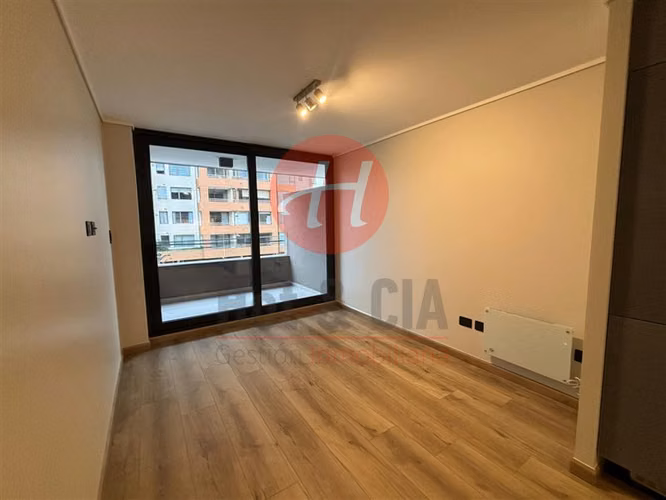Departamento en Arriendo en Av. Alemania 2D