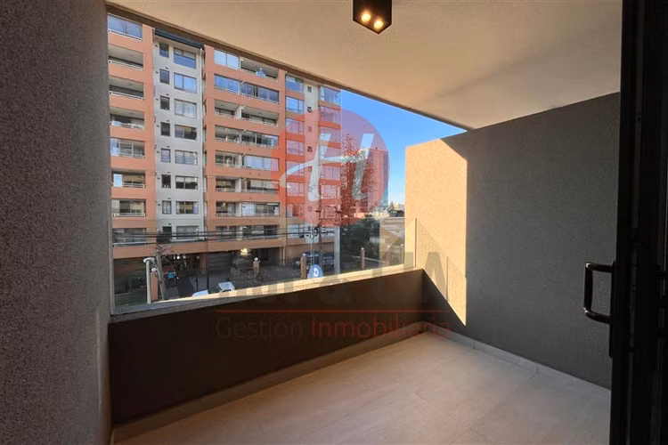 Departamento en Arriendo en Av. Alemania 2D