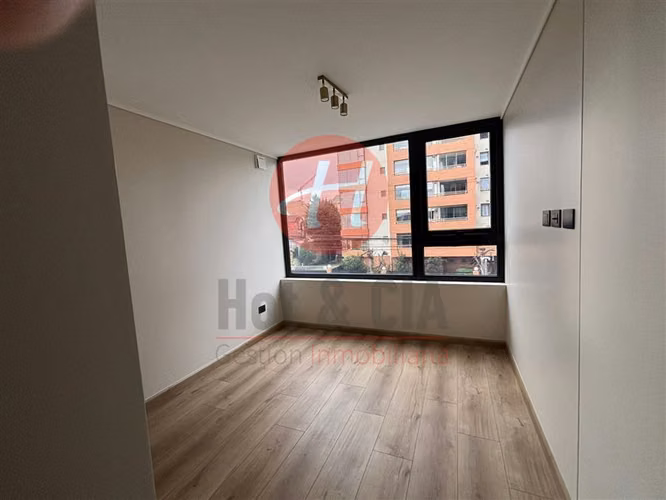 Departamento en Arriendo en Av. Alemania 2D