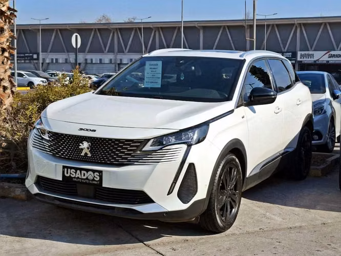 PEUGEOT 3008 2021