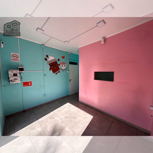 Se arrienda amplio y remodelado local comercial en centro de Quillota