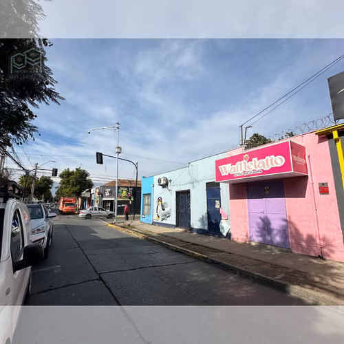 Se arrienda amplio y remodelado local comercial en centro de Quillota