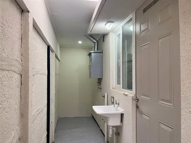 Casa en arriendo de 4 dorm. en oriente de Talca