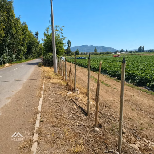 Atención Inversionistas: se vende terreno orilla camino pavimentado