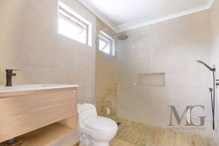 EXCLUSIVA PROPIEDAD COMERCIAL EN ARRIENDO EN RANCAGUA