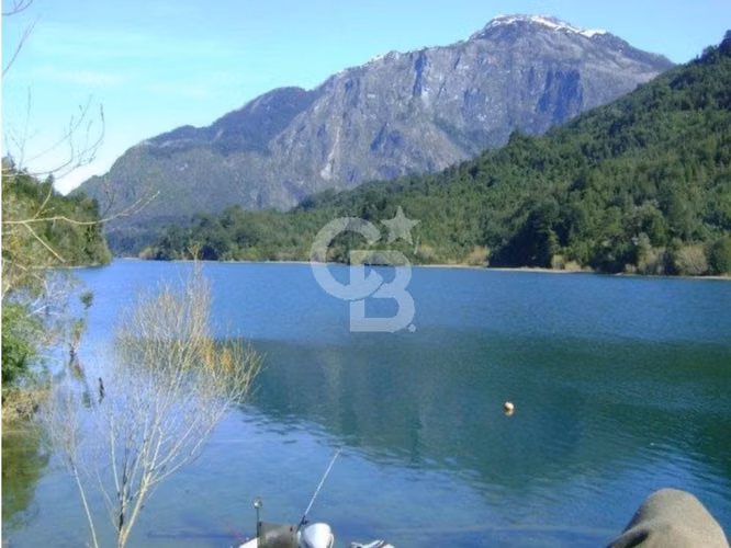 Paraíso Natural en Río Puelo: 19.6 há con borde rio